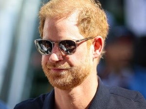 Öt hónap után tért vissza Angliába Harry herceg: megindító, hova vezetett legelső útja