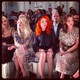 Sztárdömping a Temperley show első sorában: Pixie Lott, Peaches Geldolf, Paloma Faith, Anna Kendrick.