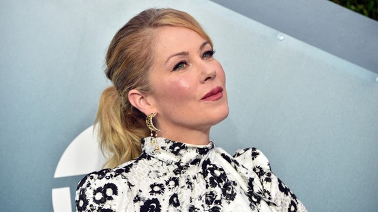 Elkeserítő híreket közölt Christina Applegate a betegségéről, egyre súlyosabb a színésznő az állapota