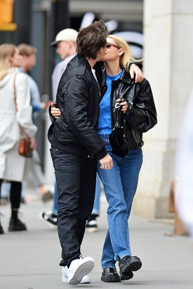 Bárhol is járnak, csak egymásra tudnak figyelni...(2020) ❤️