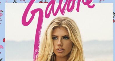 A kebelkirálynő őrületes domborítása