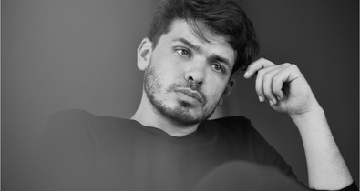 Béres Bence: a színész, aki zavarban van a tapsrend alatt