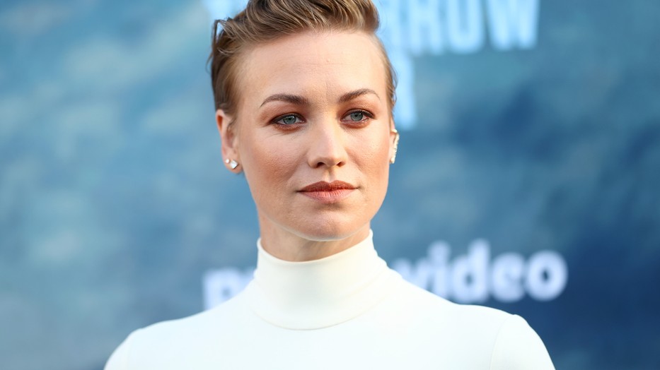 „Serena Joy viselkedésének alapja a rettegés” – meséli A szolgálólány meséjének sztárja  | Matt Winkelmeyer