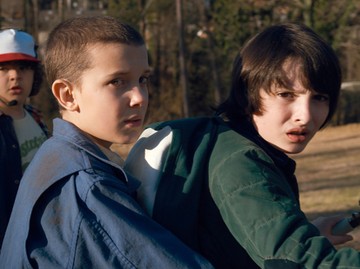 Emlékszel? Mike és Tizi gyakorlatilag az első pillanattól kezdve megbíztak egymásban. Mike először megtanította Tizinek, mit jelent a barátság, aztán azt is, hogy mi az a szerelem. 