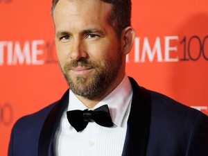 A világ legjobb meglepetése: Ryan Reynolds így lepte meg szülinapos kisfiút