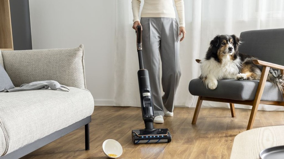 Gyors és látványos eredmény érhető el azzal, ha a porszívózást és felmosást egyetlen eszköz végzi.