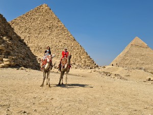 A missziónk, hogy segíthessünk más családoknak is úgy megélni a szülőséget, hogy merjenek kilépni gyerekkel is a komfortzónából, merjék élni az életüket, megvalósítani az álmaikat - a Világjáró család története