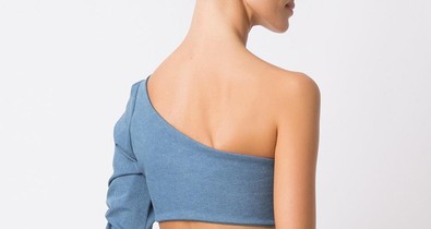 Senki nem érti, hogy gondolták ezt a bikinit, pedig jó drága