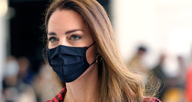Kate Middleton egy új tavaszi stílussal kísérletezik