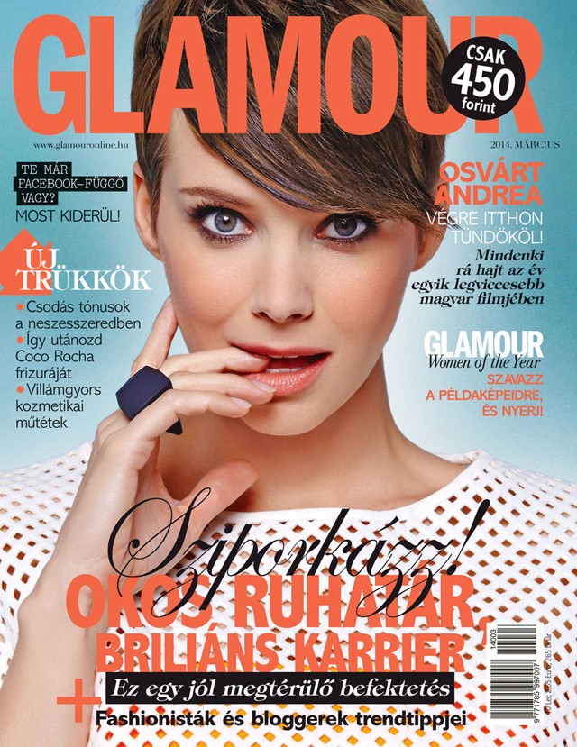 Osvárt Andrea Use Unused felsőben