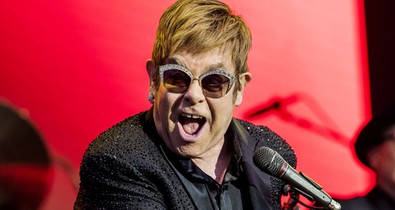 Az tudtad, hogy Elton John külön szentélyt építtetett a napszemüvegeinek?