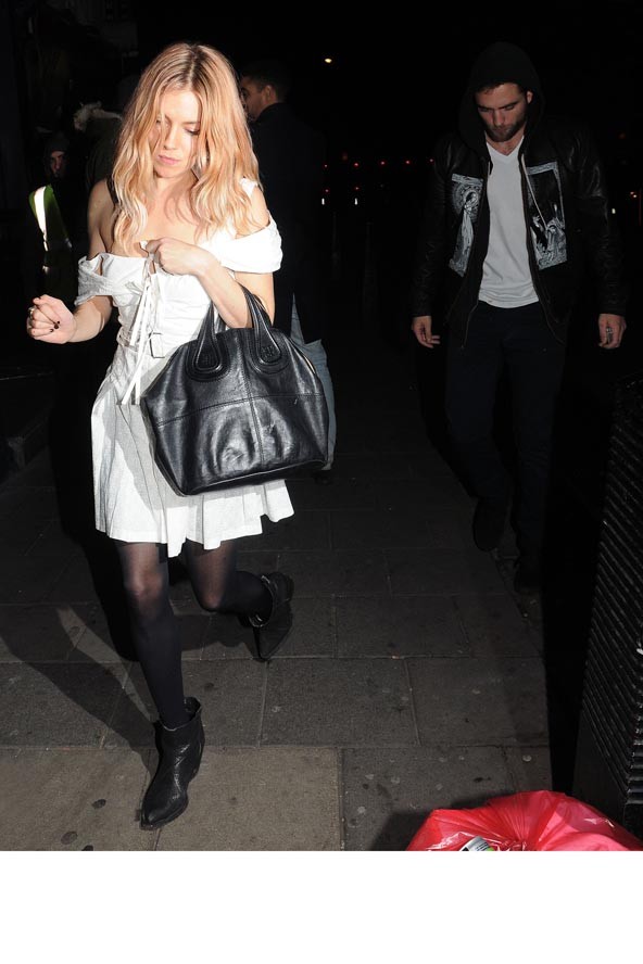 Sienna Miller, Robert Pattinson