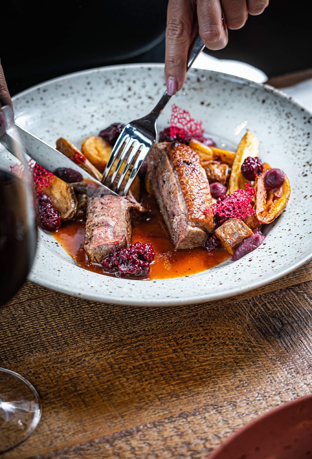 Mennyei falatok várnak Budapest egyik legkultikusabb éttermében