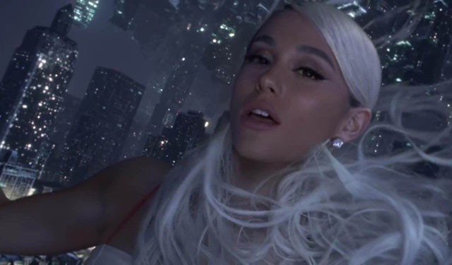 Ariana Grande új klipjében