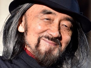 Yohji Yamamoto: „Az igazi divat eltűnőben van, de amíg élek, harcolok érte”