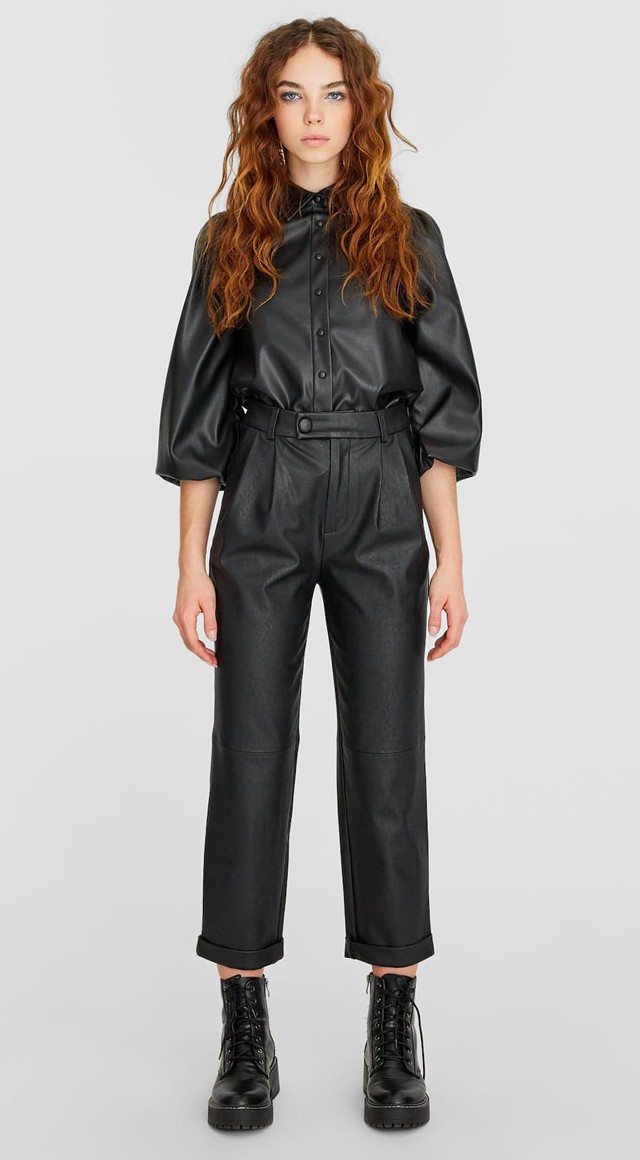 Stradivarius 8250 Ft