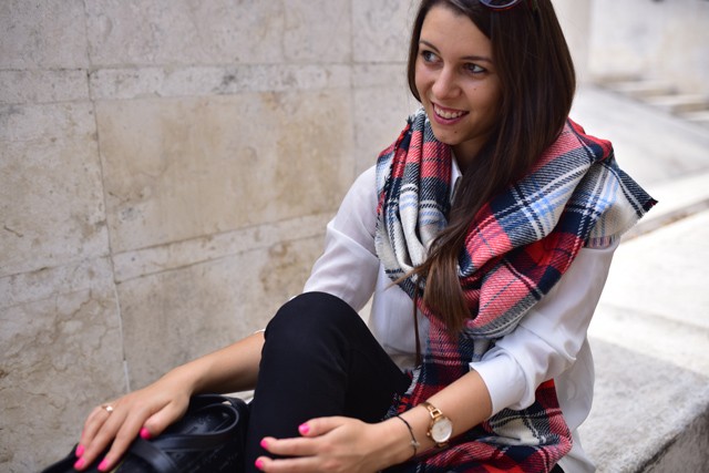 Kollár Annától egy olyan szett, ami minden helyzetben megállja a helyét