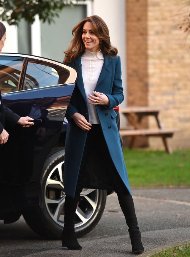 Csak pislogunk, hogy mennyire jól áll egy ilyen letisztult szett Katalin hercegnének