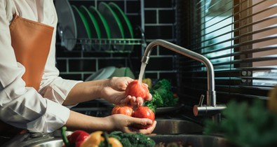 Megdöbbentő következményei lehetnek, ha nem mosod meg a zöldségeket és a gyümölcsöket