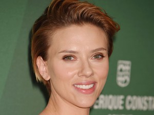 Scarlett Johansson megint annyira jól néz ki!