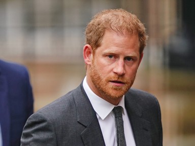 Károly király ezzel a húzásával annyira megbántotta Harry herceget, hogy sírva fakadt