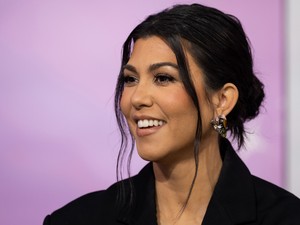 Kourtney Kardashian gúnyt űzött testvéréből, méghozzá a legaljasabb módon