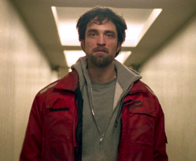 Robert Pattison felismerhetetlen az új filmjében!