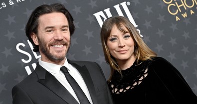 Kaley Cuoco boldogabb, mint valaha - Csak úgy ragyogott párja mellett a vörös szőnyegen