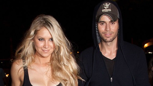 Itt az első kép Anna Kournikova és Enrique Iglesias negyedik gyermekéről, álomszép babafotót osztottak meg