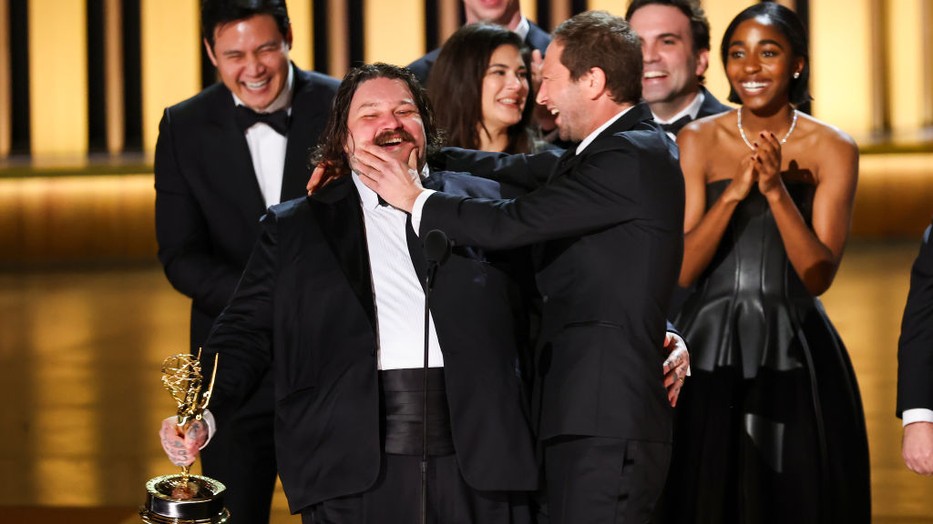 A mackó sztárjainak szenvedélyes csókja mindenkit meglepett