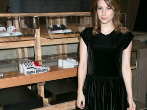 Emma Roberts Vans cipőt tervez