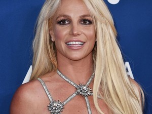 Britney Spears szerint a paparazzik kövérebbre szerkesztik őt a fotókon