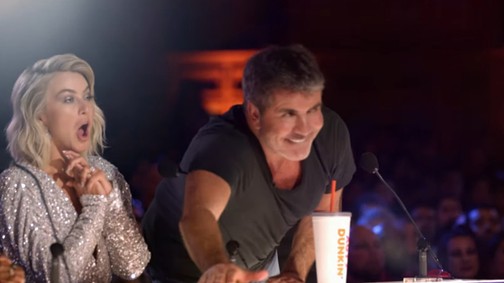 Íme a 11 éves fiú, aki elérte, hogy Simon Cowell megnyomja az aranygombot
