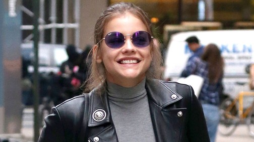 Nézd milyen ultradögös és vagány szettben flangál Palvin Barbi New Yorkban