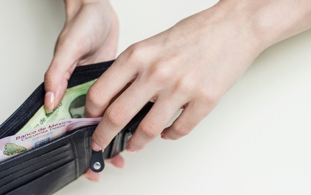 Ez nincs rendben! A férfiak bére gyorsabban emelkedik Magyarországon, mint a nőké