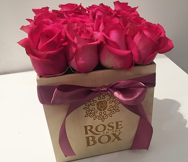 rózsa, virágküldés, online virágküldő, rose in the box
