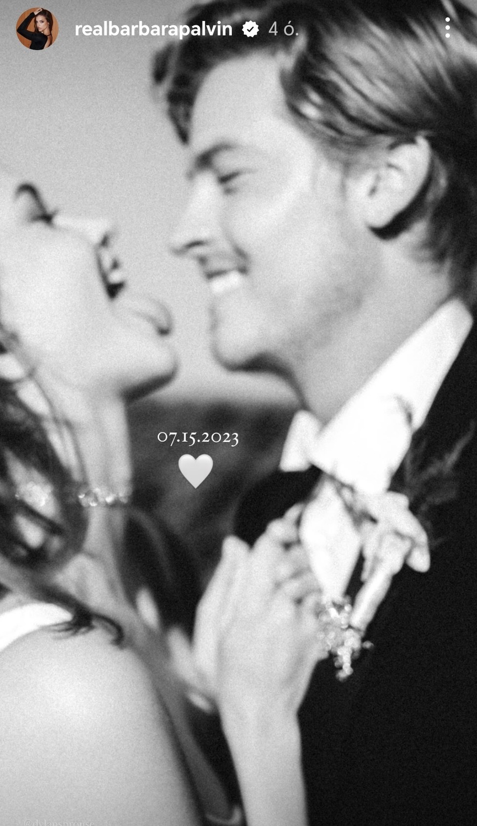 Palvin Barbara és Dylan Sprouse első házassági évfordulóját ünnepli