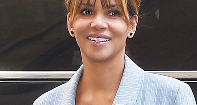 Ha meglátod Halle Berry izmos lábát, azonnal rohansz kondi bérletet venni!