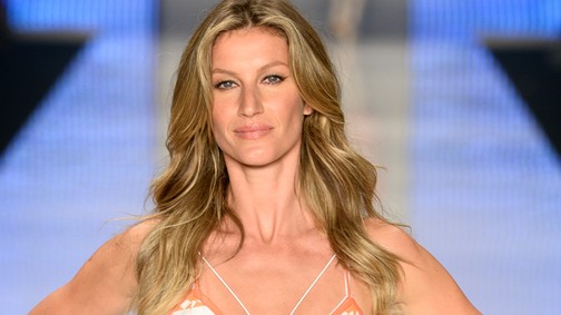 Ezek a sztárok megszabadultak a mellimplantátumaiktól: jó okuk volt rá