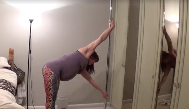 szülés, rúdtánc, rúdfitnesz, edzés, szülés előtt, terhes, fitnesz, videó