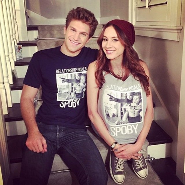 A Pretty Little Liars rendezője elárulta, mi lett Spencer és Toby sorsa a finálé után!