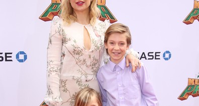 Kate Hudson nem egy, hanem két pasival egyszerre!