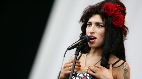 amy-winehouse-03-d0000DF08d1ba9eaaa8e0.jpg