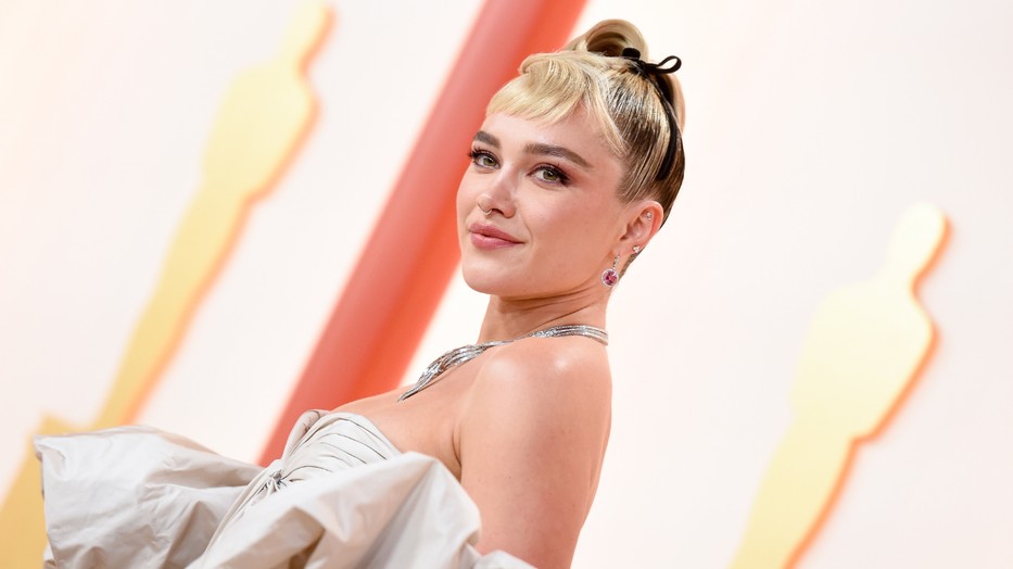 Florence Pugh a 2023-as Oscar-gálán ismét Audrey Hepburn stílusát idézte fel