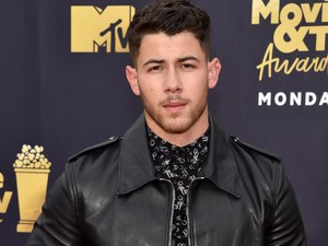 Újabb sztárpár jegyezte el egymást néhány hét után