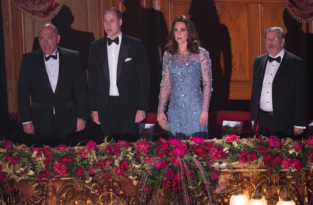 Vilmos és Kate Middleton a Royal Variety páholyában