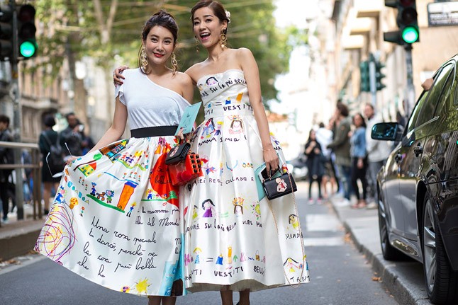 Összeöltöznél a legjobb barátnőddel a divat jegyében?