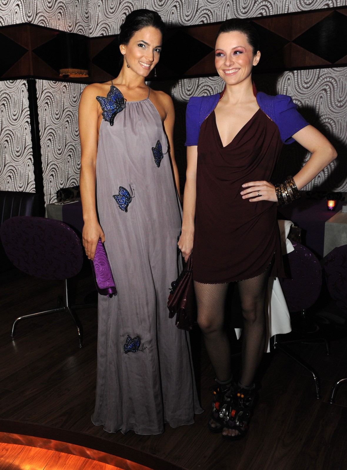 2009 - Annoni Zita egy álomszép Armani ruhában, míg Zséda tetőtől talpig Louis Vuitton kreációban jelent meg