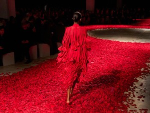 5 elegáns téli színtrend, hogy elég kifinomult legyél az ünnepi szezonban