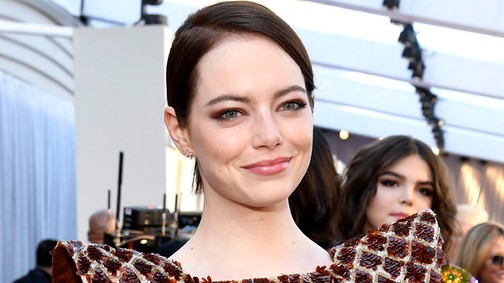Trónok harca sztárnak öltözött Emma Stone az Oscarra